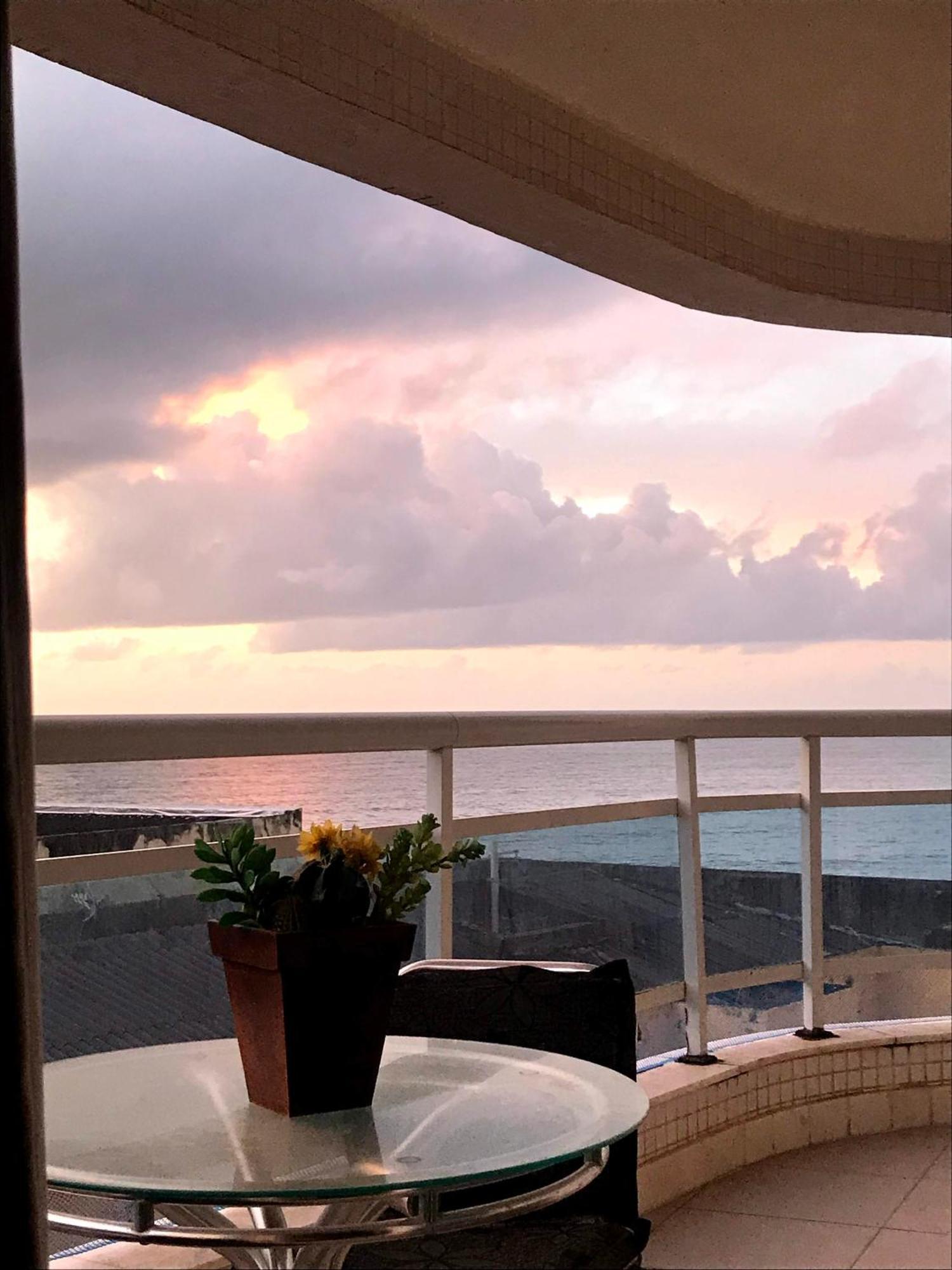 Apartamento Ondina Porto Com Vista Para O Mar Salvador Eksteriør billede